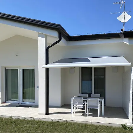 Sabbioni Villa *